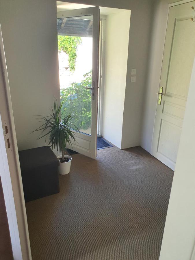 Hotel Chambre Avec Salle De Bain Donzy Exterior foto